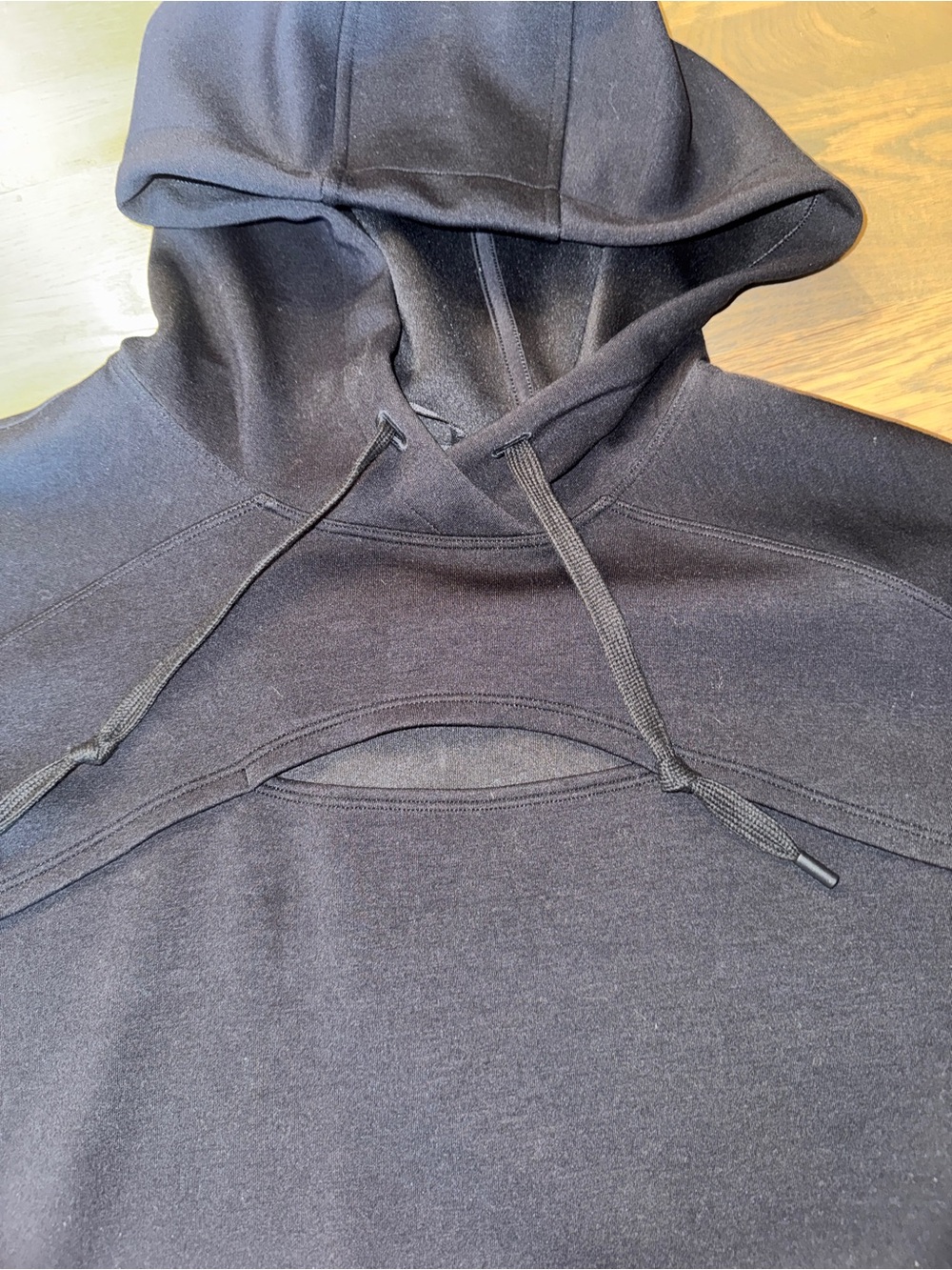 Lululemon Get Centred Crop Hoodie - Picture 5 of 9